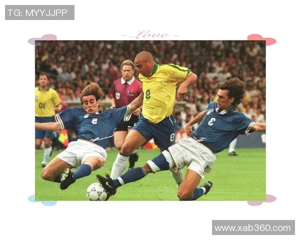 眼睛特别大的足球明星们如何用他们的魅力征服球场与粉丝的心